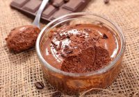 2 Malzemeli Çikolatalı Mousse Tarifi