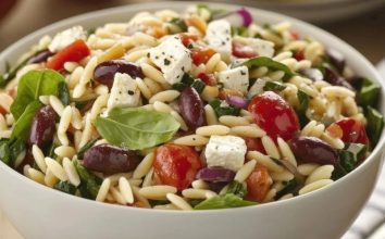 Arpa Şehriye Salatası