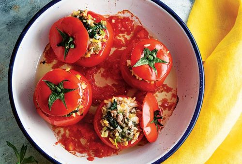 Arpa Şehriyeli Domates Dolması