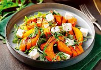 Bal Kabaklı Keçi Peynirli Salata Tarifi