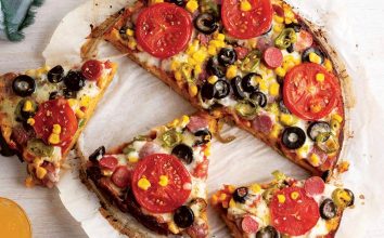 Bayat ekmek pizzası