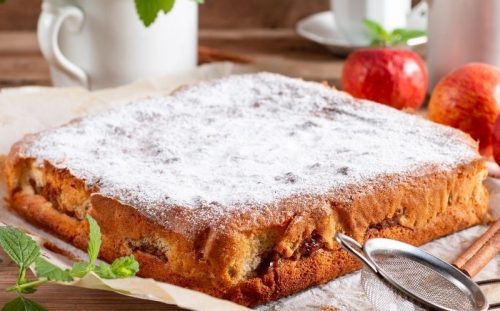 Borcamda Elmalı Kek Tanımı
