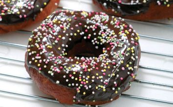 Çikolatalı donut