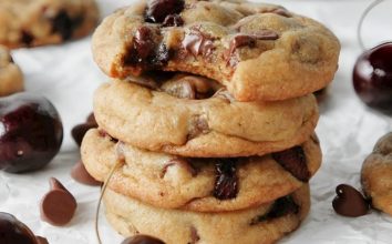 Damla Çikolatalı Vişneli Kurabiye Tanımı