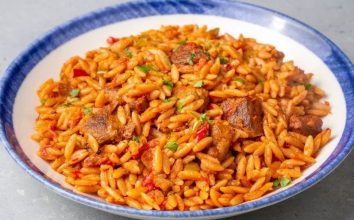 Etli Şehriye Pilavı