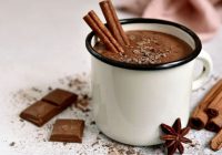 Ev Yapımı Sıcak Çikolata Tarifi