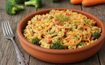 Havuçlu Brokoli Salatası Tarifi