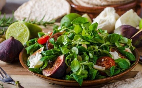 İncirli Mozzarellalı Semizotu Salatası