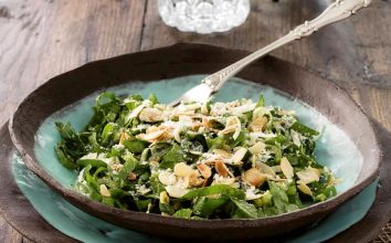 Isırgan otlu salata