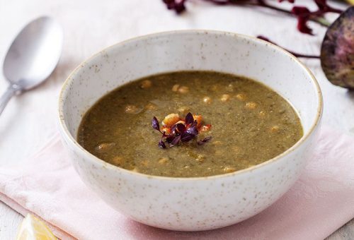 Ispanaklı nohutlu kişniş tohumlu çorba
