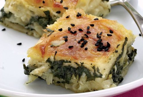 Ispanaklı tepsi böreği