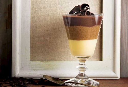 Kahveli bardak tatlısı