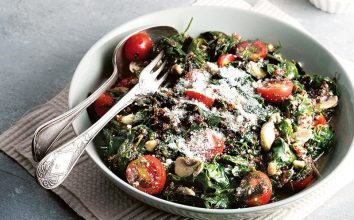 Kinoalı ılık ıspanak salatası