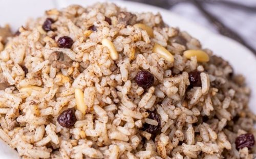 Kuş Üzümlü Pirinç Pilavı Tarifi