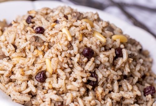 Kuş Üzümlü Pirinç Pilavı Tarifi