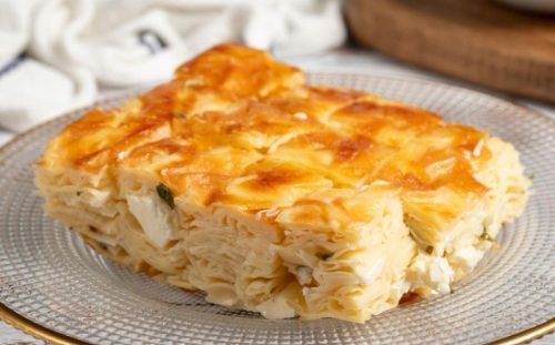 Makarnalı Su Böreği Tarifi