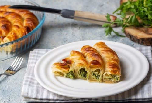 Otlu Dolama Böreği Tarifi