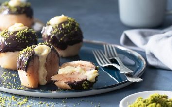 Pastacı kremalı ve çikolatalı elma