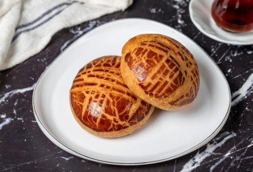 Pastane Tadında Karaköy Poğaçası Tanımı