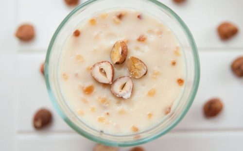 Pastane Usulü Fındıklı Muhallebi Tarifi