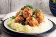 PATATES PÜRESİ YATAĞINDA KAŞARLI HİNDİ KÖFTE