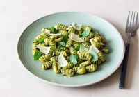 Pesto Soslu Gnocchi Tarifi