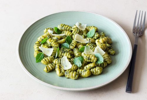Pesto Soslu Gnocchi Tarifi