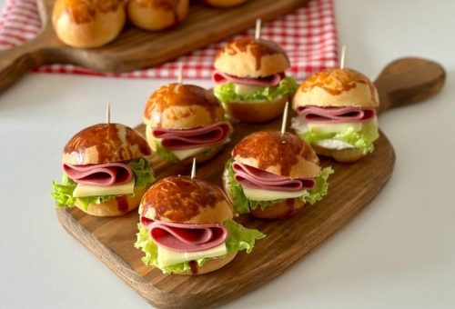 Poğaça Kanepeler Tanımı