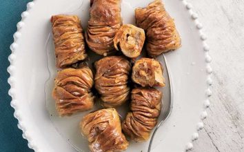 SARI BURMA TATLISI