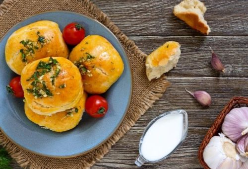 Sarımsaklı Poğaça