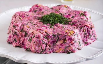 Tavuklu kabak salatası