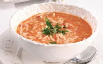 Terbiyeli şehriye çorbası