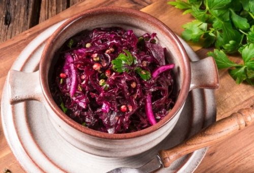 Turşu Tadında Mor Lahana Salatası Tanımı