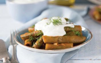 Yoğurtlu taze bakla yemeği