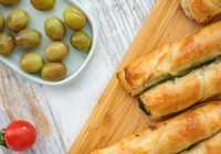 Zeytinli Börek Tarifi