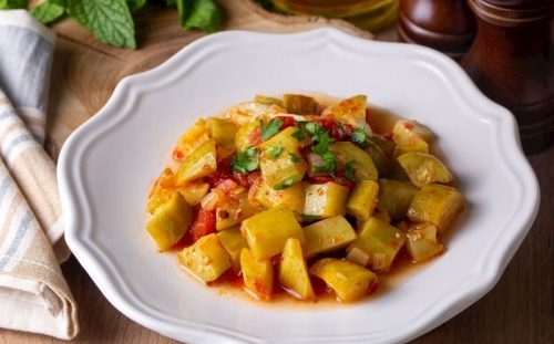 Zeytinyağlı Kabak Yemeği Tarifi