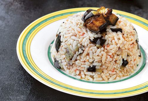 Zeytinyağlı Patlıcanlı Pilav