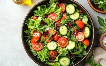 Zeytinyağlı Roka Salatası Tarifi